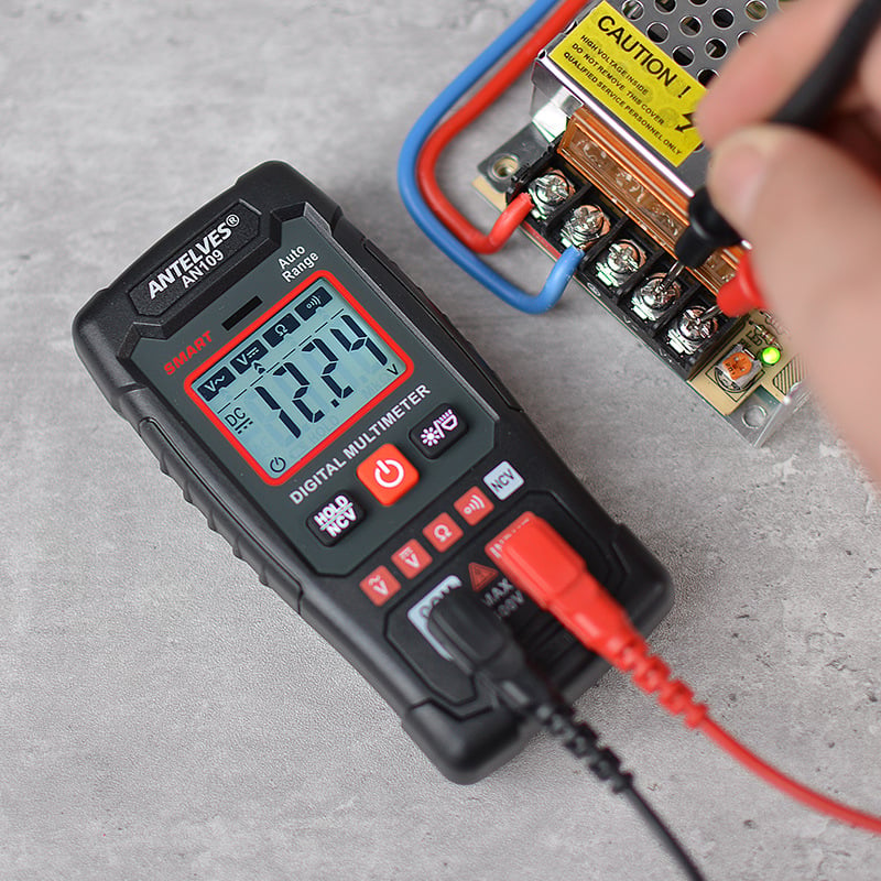 Forbedret Multimeter med let aflæseligt EBTN LCD display