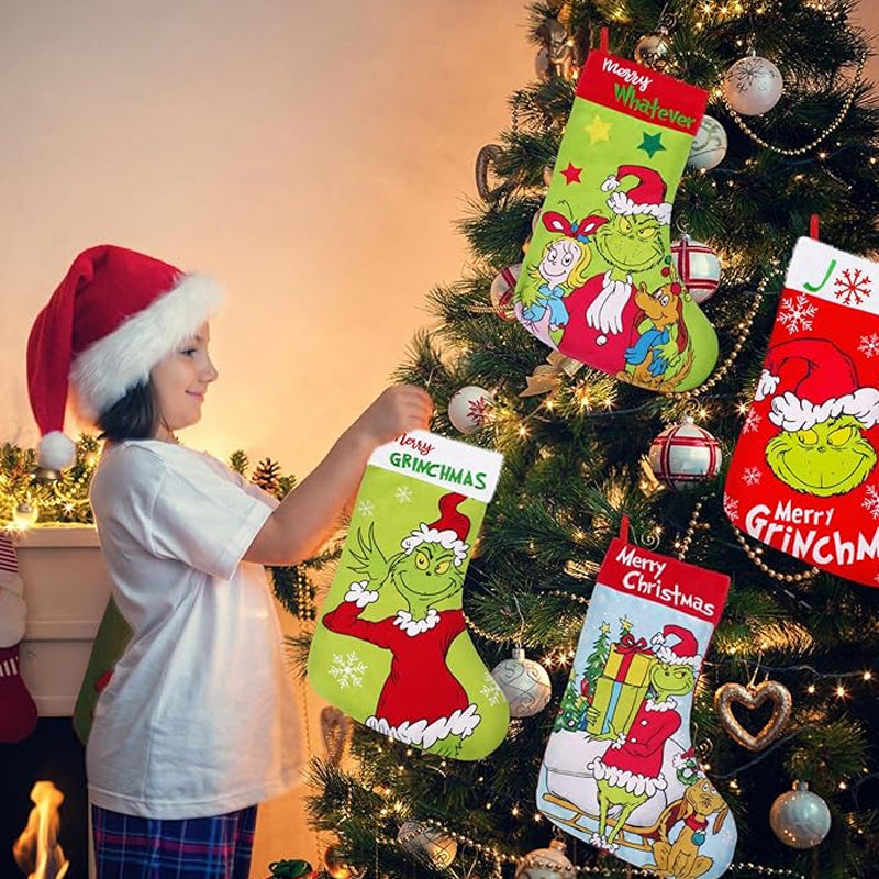 Dekorative Grinch-julestrømper