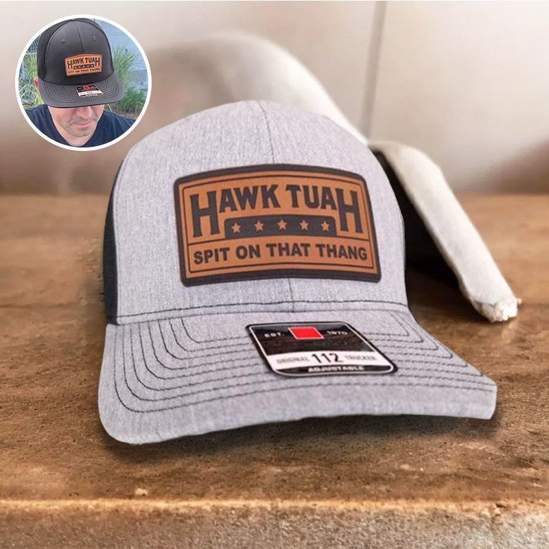 Hawk Tuah snapback kasket