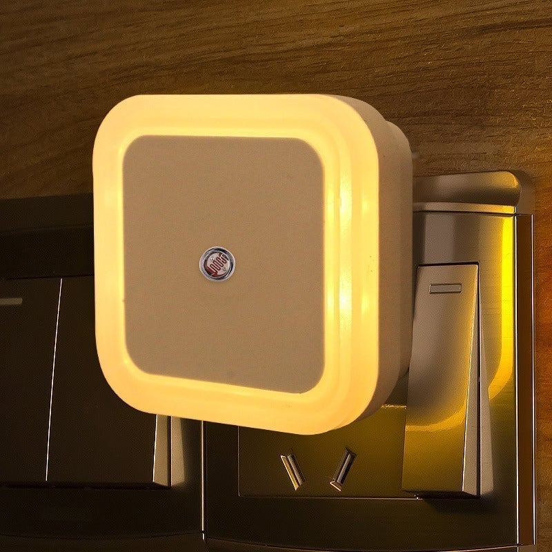 LED natlampe med lysaktiveret sensor