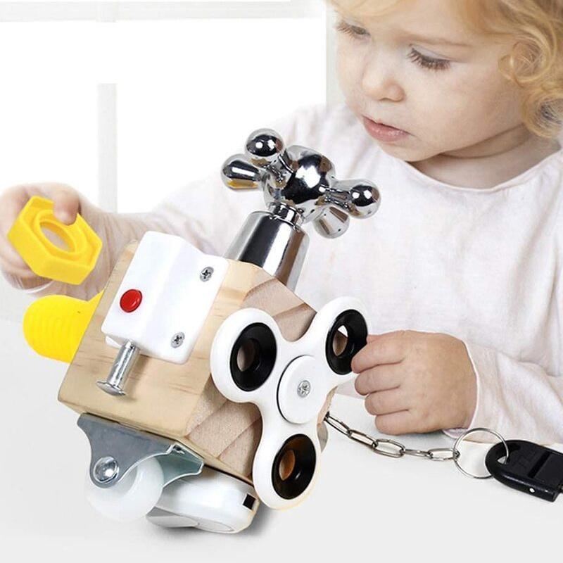 Småbørns travlt Montessori-legetøj